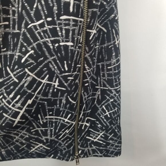 WAYF BLACK WHITE A-LINE DRESS. SIZE M - Picture 4 of 16